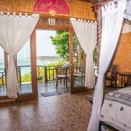 Oka 7 Bungalow Lembongan Rom bilde